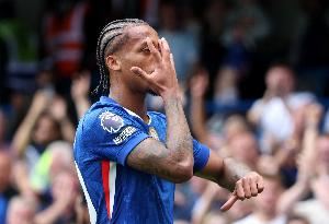 特里：若昂·佩德罗在蓝军的起步非常好 我喜欢他的训练态度