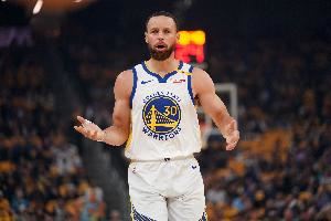 帕金斯:库里是篮球这项运动有史以来体能最好的运动员之一!